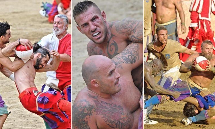 Calcio storico Fiorentino фото красивого прохода команды