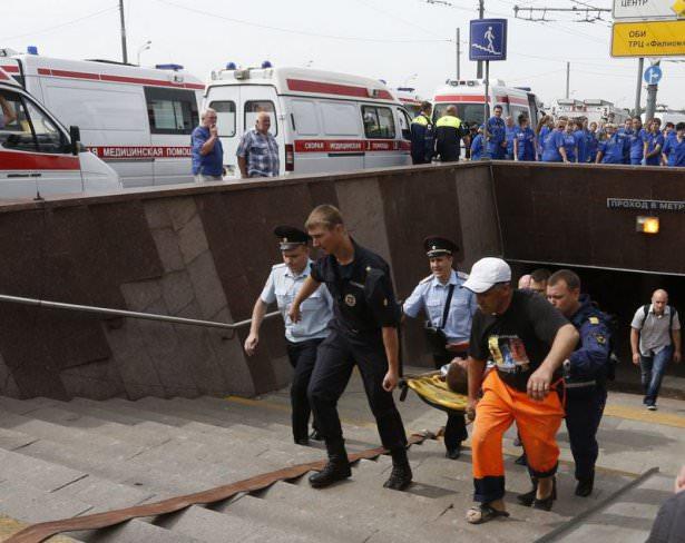 <p>Rusya'nın başkenti Moskova'da metroda meydana gelen kazada ilk belirlemelere göre 16 kişi öldü, 80 kişi yaralandı.</p>

<p> </p>
