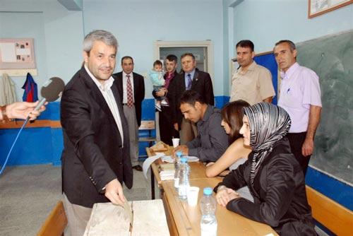 Kocaeli'de oyunu kullanan Sanayi ve Ticaret Bakanı Nihat Ergün, ''13 Eylül sabahı güzel bir Türkiye olacak'' dedi.