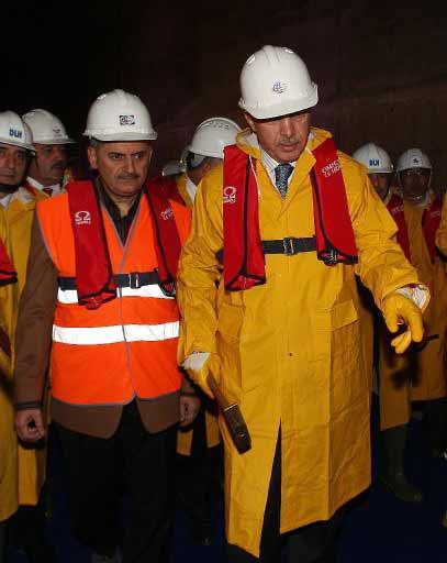 Fikir olarak ilk defa bundan 148 yıl önce 1860'da ortaya atılan tüp geçit fikri artık gerçek oldu.