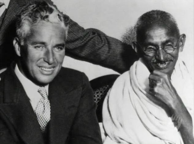 Charlie Chaplin ve Mahatma Gandhi