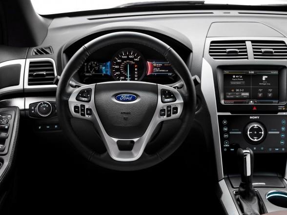 2013 Ford Explorer Sport