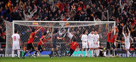 A Milli Takım, 2010 Dünya Kupası Avrupa Elemeleri 5. Grup'taki 5. maçında İspanya ile karşılaştı. Maçın ikinci yarısında gelen tek gol skoru da belirledi.