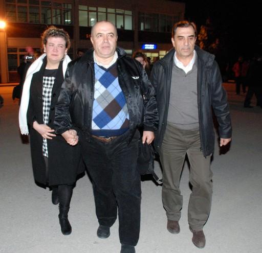 Eskişehir'de, bir eğitim uçağı, iniş takımlarındaki arazı nedeniyle zorunlu iniş yaptı. Büyük panik yaşandı ancak korkulan olmadı.