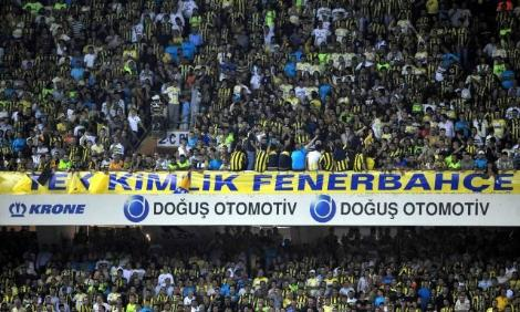 Bu sezon 2. ön eleme turunda Macaristan'ın MTK Budapeşte takımını eleyen Fenerbahçe, 3. turda da Sırbistan'ın FK Partizan takımını geçmesini bildi.
