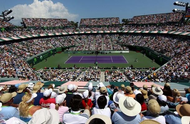 Sırp tenisçi Novak Djokovic, Sony Ericsson Tenis Turnuvası'nın finalinde dünya sıralamasının bir numarası Rafael Nadal'ı 2-1 yendi ve turnuvanın şampiyonu oldu.