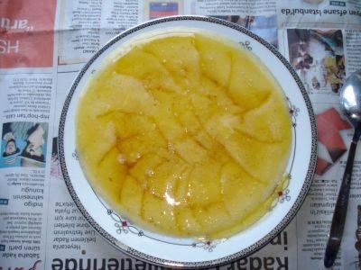ORDU Melocan (diken ucu) kavurması, Sakarca mıhlaması,galdirik kavurması, ısırgan yağlaşı, mısır yağlaşı, hoşgıran kavurması, kabak muhallebisi, pallabye.