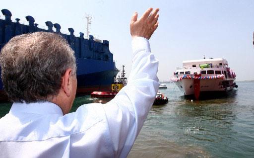 İstanbul'u yeni vapuru Fatih