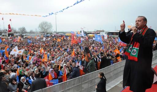 Başbakan Recep Tayyip Erdoğan'ın yerel seçimlerde bugünkü durağı Yalova'ydı. Erdoğan Baykal'ın 2011'de CHP iktidar söylemine bakın nasıl cevap verdi...
