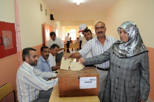 Her seçmen, hangi sandık seçmen listesine yazılmış ise ancak o sandıkta oy kullanacak.