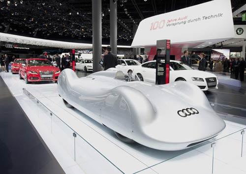 Frankfur Oto Show Audi standı
