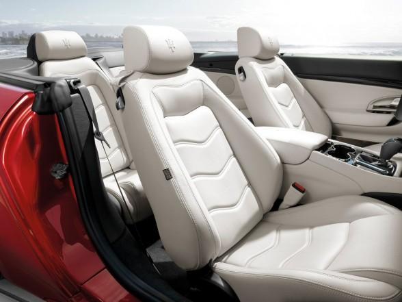 2012 Maserati GranCabrio Sport