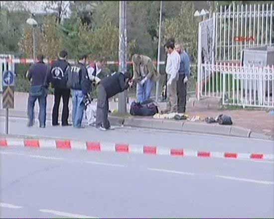 Kandil'de bomba eğitimi aldıktan sonra İstanbul'a gelen 35 yaşlarındaki kadın canlı bomba, Şişli'de yakalandı.