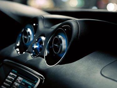 2010 Jaguar XJ tanıtıldı