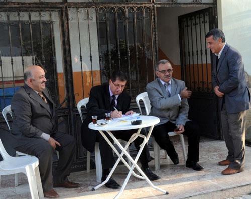 AA muhabirine açıklama yapan Hulusi Doğan, belirli aralıklarla kamu kurumlarındaki çalışmaları sürpriz biçimde denetlediğini söyledi. Doğan, kurum çalışanlarının iş disiplini açısından, mesai saati başlangıcına uyması gerektiğini vurgulayarak şunları söyledi:
