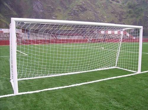 Brezilyalı eski kaleci Eugênio Machado Souto, 33 farklı takım çalıştırdı. 'Geninho' lakabıyla tanınan Souto, şu anda Atlético Mineiro'nun başında.