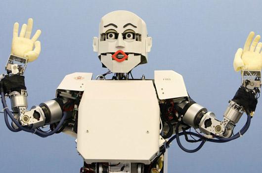 <strong>29. KOBIAN; hislerinizin tercümanı!.. </strong><br><br>
2009 -> Japonlar robot gelişiminde sınır tanımıyor. Tokyo'daki Waseda Bilim ve Mühendislik Okulu'nda geliştirilen KOBIAN isimli bu robot, yedi farklı duyguyu algılamasıyla duyurulduğu tarihte oldukça ses getirmişti.