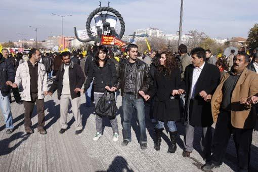 Krizin Bedelini Ödemeyeceğiz mitingi'nden iyi, kötü, güzel ve çirkin manzaralar