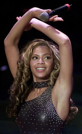 Beyonce Knowles 2001