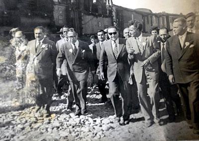 Menderes'in ilk kez yayımlanan saklı fotoğrafları
