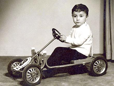 Babacan, 3 yaşına bastığı 4 nisan 1970 g&uuml;n&uuml;