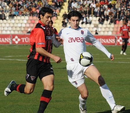 Trabzonspor, Gaziantepspor'a Kamil Ocak'ta 3-2 yenildi