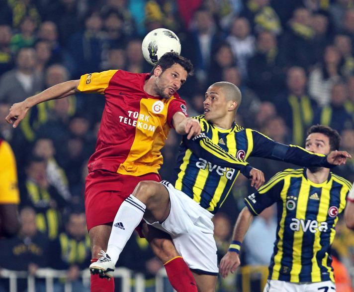 *Maçın başında aklına 6-0'lık maç gelmeyen bir GS'li görmek istiyorum!