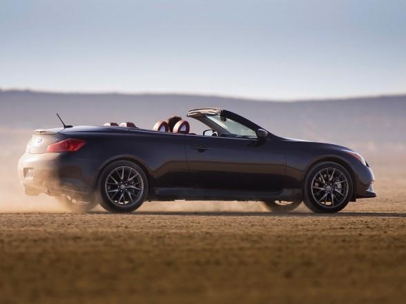 2013 Infiniti IPL G Convertible