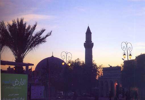 Hüsreviye cami ve tekkesine farklı açıdan bakış...