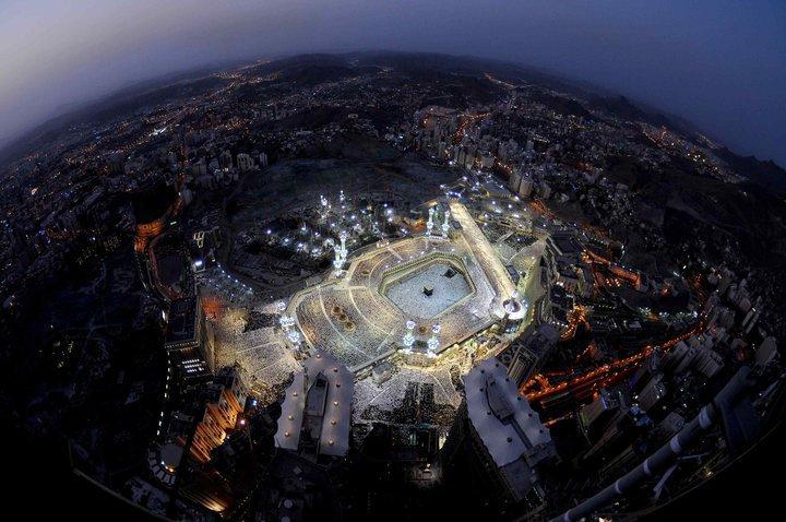 Yüzbinlerce Hacı Kabe'de...