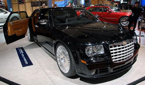 <p><strong>CHRYSLER 10 adet sattı!</strong></p>
<p><img src="http://fotogaleri.haber7.com/inner//987720110211042334707.jpg" border="0" alt="kullan" /></p>