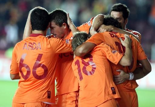 ''Cim bom'', taraftarının önünde 1 maçlık aradan sonra Konyaspor'u 4-1'lik skorla mağlup ederek 3 puanla yeniden tanıştı.