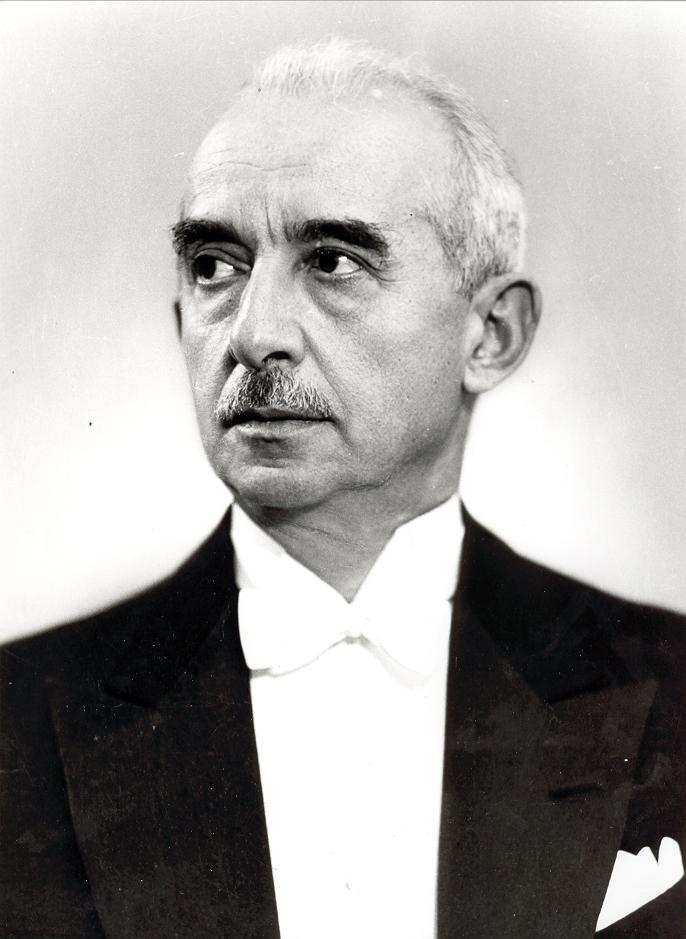 Türkiye Cumhuriyeti'nin ilk Başbakanı Mustafa İsmet İnönü