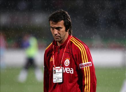 Geçen hafta şampiyonluğa havlu atan G.Saray, UEFA umutlarını sürdürmek istiyordu. Ancak Hacettepe hesapları alt-üst etti.