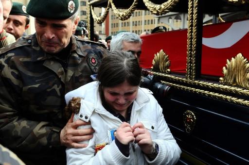 Özel Harekat Dairesi Başkanı Behçet Oktay için Emniyet Genel Müdürlüğü'nün Dikmen'deki binasında tören düzenlendi