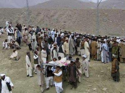 Pakistan'ın Belucistan eyaletinde meydana gelen şiddetli deprem sonrası bölgeden objektiflere bu kareler yansıdı
