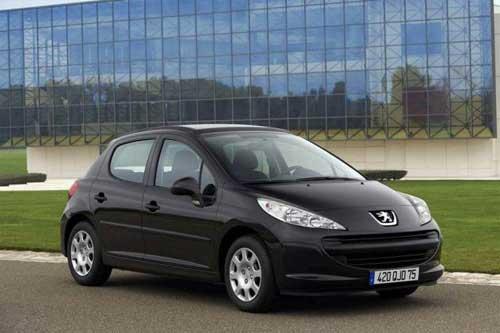 PEUGEOT - 207 1.4 HDi Trendy 5K-Şehir dışı yakıt tüketimi 100 km'de 3.8, şehir içi yakıt tüketimi 5.8 litre.