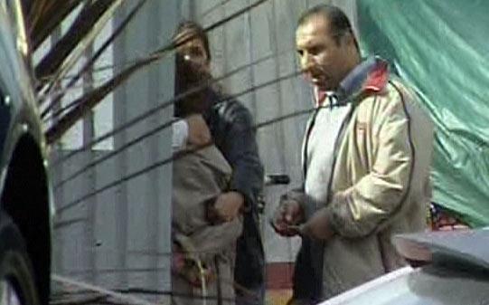 Kandil'de bomba eğitimi aldıktan sonra İstanbul'a gelen 35 yaşlarındaki kadın canlı bomba, Şişli'de yakalandı.