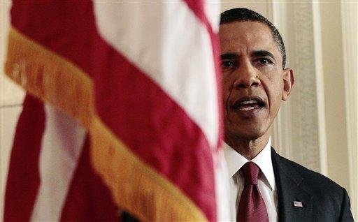 <b>OPERASYON EMRİNİ BEN VERDİM</b>
<br><br>
Bin Ladin'in öldürülmesi ya da ele geçirilmesini terörle savaşta en öncelikli konu olarak gördüğünü vurgulayan Obama, geçen Ağustos'ta Bin Ladin hakkındaki bir ipucu hakkında bilgilendirildiğini ve geçen hafta, Bin Ladin'in öldürülmesi için operasyon yetkisi verdiğini kaydetti.