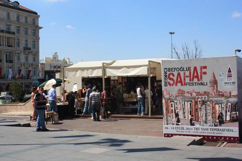 18 Eylül tarihine kadar Tepebaşındaki TRT binası yanında sürecek festival, 11.00-23.00 saatleri arasında gezilebilecek...