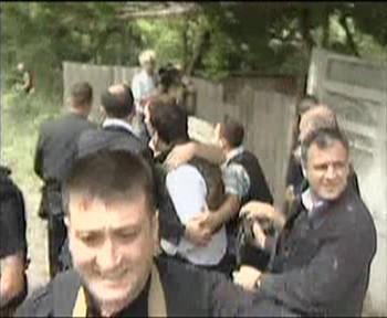 Gürcistan Cumhurbaşkanı Mihail Saakaşvili Gori'de korku dolu anlar yaşadı.
