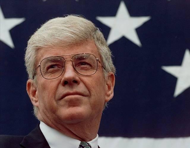 Bu yıl hayatını kaybeden eski Bayındırlık Bakanı Jack Kemp