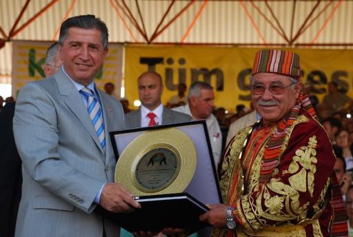 647. Tarihi Kırkpınar Yağlı Güreşleri'nde, Antalya'dan Recep Kara başpehlivanlığı kazandı.