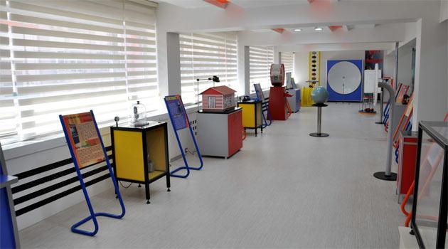 Madımak olaylarının yaşandığı otel, Bilim ve Kültür Merkezi'ne dönüştürüldü. Otelin zemin katı çocuk kütüphanesi, birinci kat ise bilim merkezi olarak düzenlendi.