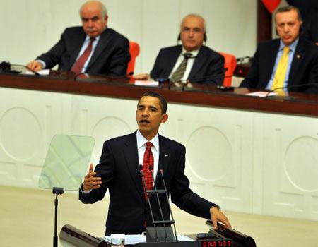 Resmi bir ziyaret için Türkiye'de bulunan ABD Başkanı Obama, TBMM Genel Kurulunda milletvekillerine hitap etti. Obama TBMM'de konuşan 29. devlet başkanı oldu.