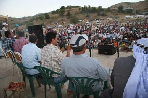 Bingöl - Karer Kültür Festivali bu sene ikinci kez gerçekleştirilecek. Bildik, tanıdık festivallerden oldukça farklı bir doğa ortamında yapılıyor bu festival...