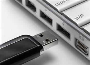 1 milyon evreni kapsayacak kadar bilgi 1 GBlık flash diske sığabilir
Bu inanılması güç teorinin gerçek olmasının nedeni, kozmik evrenin sahip olduğu yapıdan kaynaklanıyor. Evren, fiziksel kozmoloji kapsamında maruz kaldığı hızlı genişlemeden dolayı şişmiş bir yapıda.