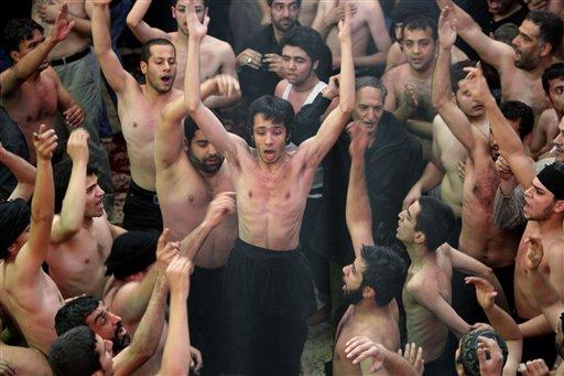 Milyonlarca Şii Kerbela'ya koştu