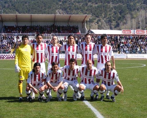 <STRONG>TOKATSPOR</STRONG><BR>
16. sırada bulunan Tokatspor'un, 7 maçta 2 beraberlik, 5 mağlubiyeti var.