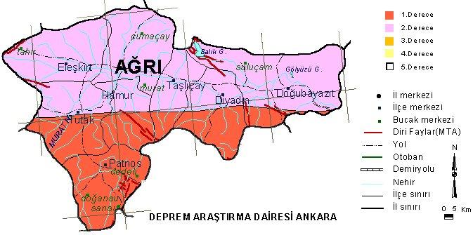 Türkiye'nin tüm illerinde fay hatları bulunuyor ve hemen hemen her il deprem riski ile karşı karşıya. İşte Türkiye'nin il il deprem haritası;